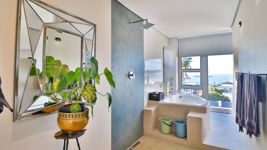 5 Bedroom Property for Sale in Humerail Eastern Cape